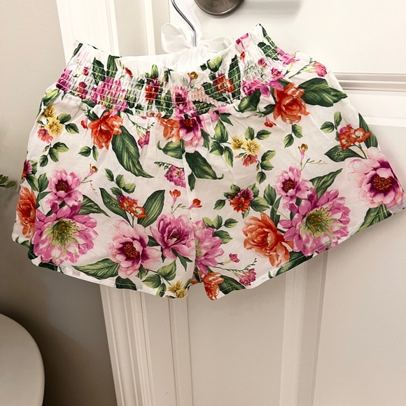 Janie and Jack floral shorts!! - Picture 2 of 3